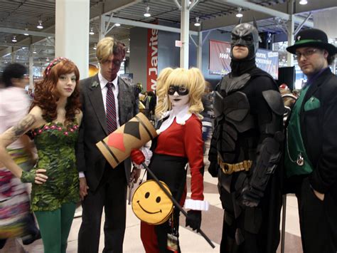 Comic Con Halloween costume ideas - Photo 1 - Pictures - CBS News