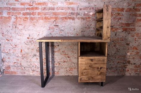 Стол для маникюра в стиле лофт - 64 фото