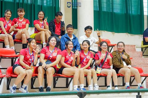 D N Hot Girl Ua T I Khoe S C N Tim Kh N Gi Gi I B Ng Chuy N Sinh Vi N Ng I P Vi T