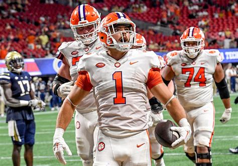 No 5 Clemson Out To Continue Dominance Of No 21 Wake Forest