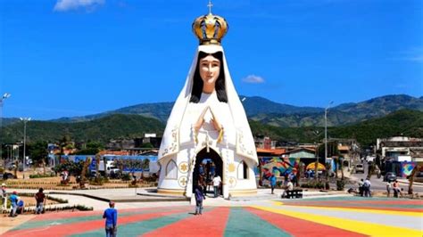 Inauguran Monumento M S Grande De La Virgen Del Valle En