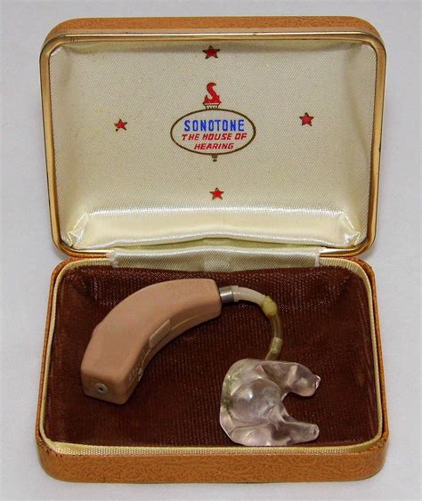 Vintage Sonotone Model 25 Mighty Wisp Behind The Ear Bte Transistor Hearing Aid Made In Usa