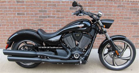 2013 Victory Vegas 8 Ball Motorcycle 1731cc 106ci 6 Speed