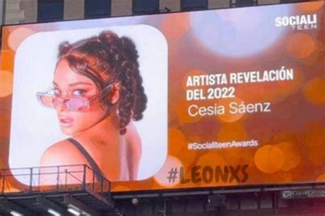 La catracha Cesia Sáenz resalta en el Times Square Garden en Nueva York