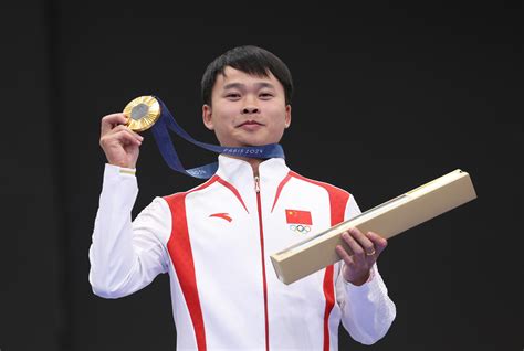 Chinas Xie Wins Mens 10m Air Pistol Gold At Paris Olympics