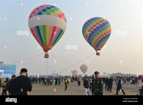 ha noi vietnam december   international defense exhibition