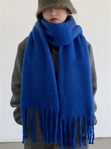 Klein Charpe Mohair Pompon Pour Femme Bleu Solide Mode Confortable