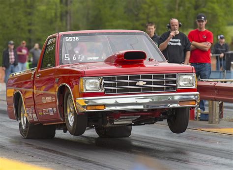 Chevy S Drag Truck During A Race Day At Shady Side Drag Flickr