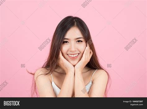 Asian Young Beautiful Image And Photo Free Trial Bigstock