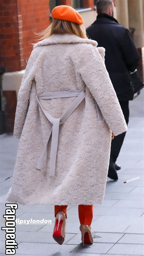 Amanda Holden Nude Leaks Photo 2846481 Fapopedia