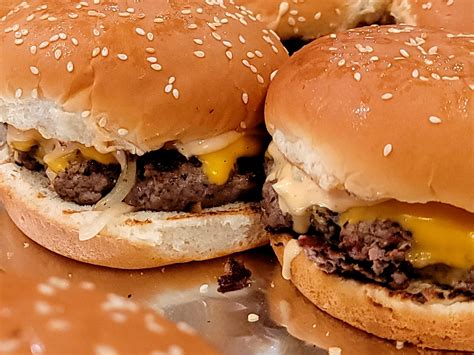 Simple Smash Burgers With Seared Onions Cheese And Burger Sauce R