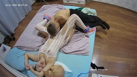 Watch Cunnilingus Guest Guy Is Hungry Nov Naked People With The Temptation House In Guest