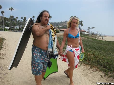 Ron Jeremy Has Wild Sex With A Yummy Blonde Beach Babe Porn Pictures