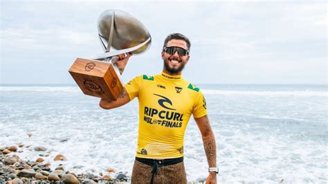 Filipe Toledo Campe O Mundial E Wsl Bate Recorde De Audi Ncia Digital E