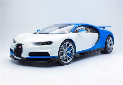 New Colour Welly | GTAuto Bugatti Chiron - White/Blue • DiecastSociety.com