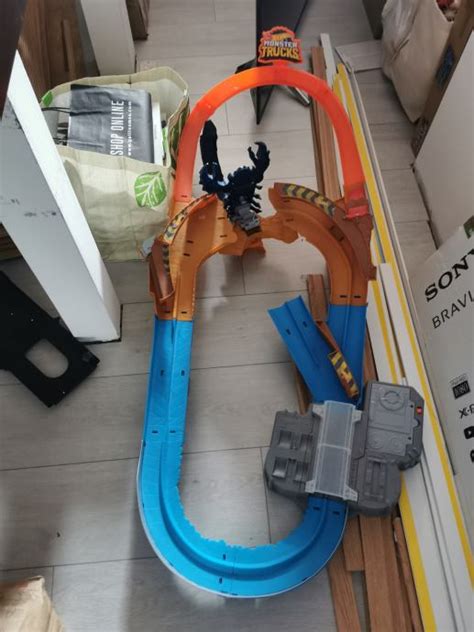 Hot Wheels Škorpion