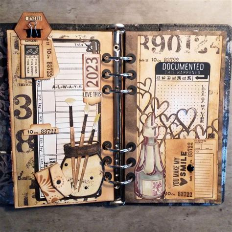 Pin Von Debbie Giuliani Auf Beginner Junk Journal In