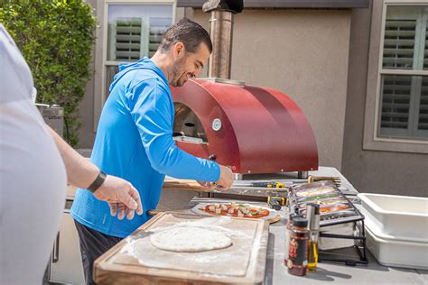 Outdoor Pizza Oven Kits: Quick DIY Overview & 5 Best Brands for 2024