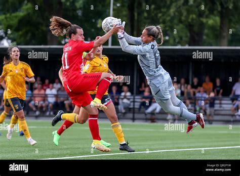 Enschede Netherlands August 21 Renate Jansen Of Fc Twente