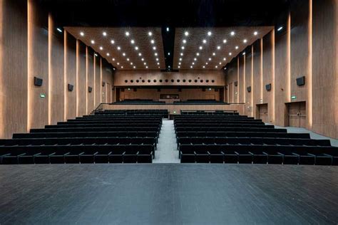 Teatro Municipal De Oliveira De Azem Is Portf Lio Inacoustics