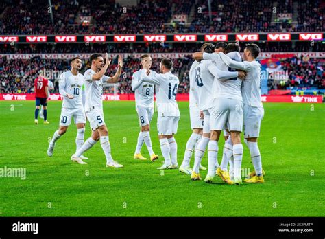 Oslo 20220927 Serbia S Dusan Vlahovic Celebrates With His Teammates