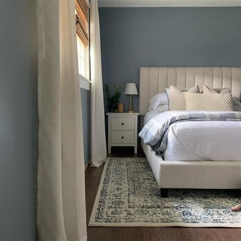 Behr mid-tone blue paint colors for bedroom