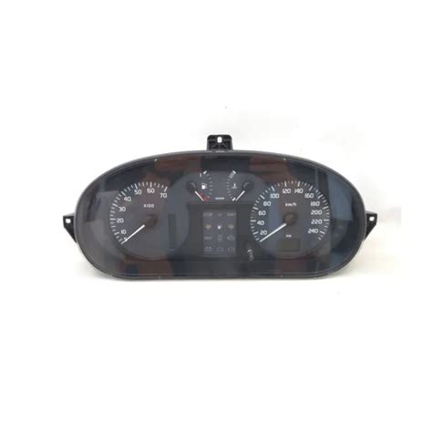 TABLEAU DE BORD Compteur Kilométrique 8200038775 RENAULT Scenic 1 9D 5P