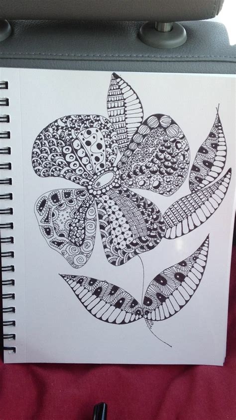 1000+ images about Zentangle Flowers on Pinterest | How to draw flowers ...