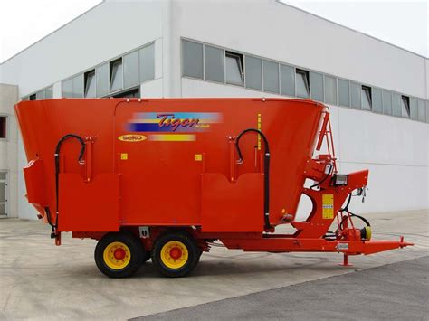 Tiger V2 Unifeed Mixing Wagons Trailed Direct Discharge Vertical