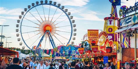 Der Wiesn Knigge Dos Und Donts Auf Dem Oktoberfest Travelzoo