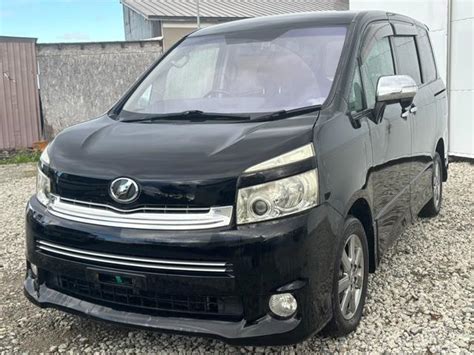 TOYOTA VOXY ZS KIRAMEKI II 2009 BLACK 137000 Km Details