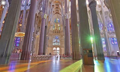 Street View De Google Entra En La Alhambra La Sagrada Familia O La