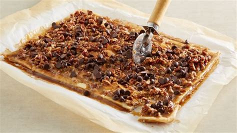 Salted Caramel Pecan Pie Bark Recipe From Pillsbury