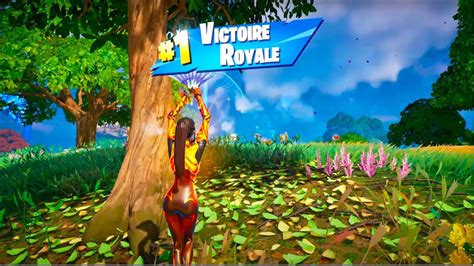 JE TROLLE LE DERNIER JOUEUR SUR FORTNITE VICTOIRE ROYALE ZÉRO