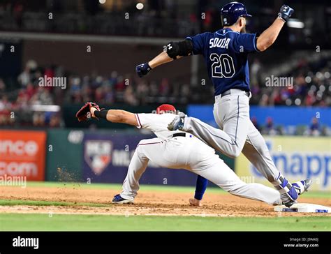 Arlington Texas Usa 31st May 2017 Texas Rangers First Baseman Mike