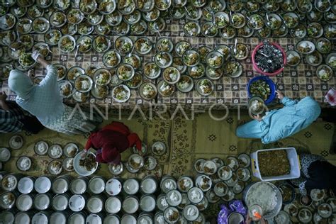 Takjil Bulan Ramadan Antara Foto