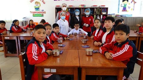 Arequipa Qali Warma Supervisó El Servicio Alimentario En Colegios De