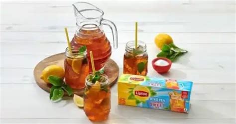 Fun And Flavorful Ways To Celebrate National Iced Tea Day