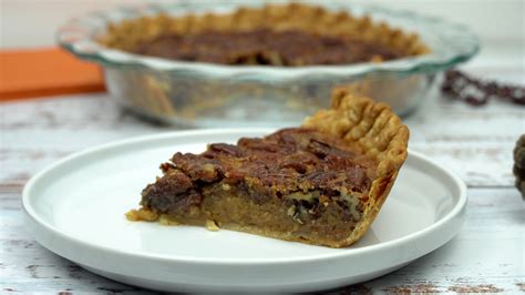 Pecan Pie - EatFoodlicious