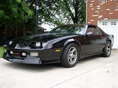 1989 Chevrolet Camaro Iroc Z 5 7L 1 4 Mile Trap Speeds 0 60 DragTimes