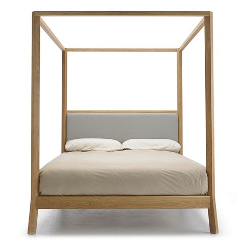 Cama matrimonio Con dosel Breda de Punt mobles Camas de diseño moderno