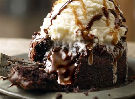 10 Steakhouse Chains That Serve the Best Dessert