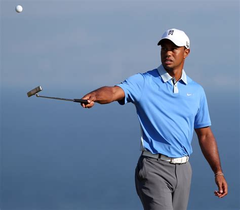 Tiger Woods, Nike Sign New Endorsement Deal | HuffPost