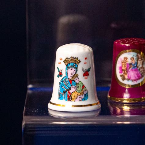 Коллекционные наперстки