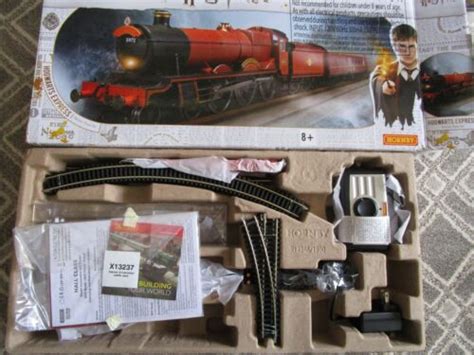 Hornby R T Harry Potter Hogwarts Express Oo Gauge Ubuy India