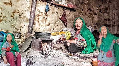 An Old Mother Living In Siachen Mountain Village Life Village