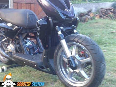MBK Stunt Naked Stuntro 2fast