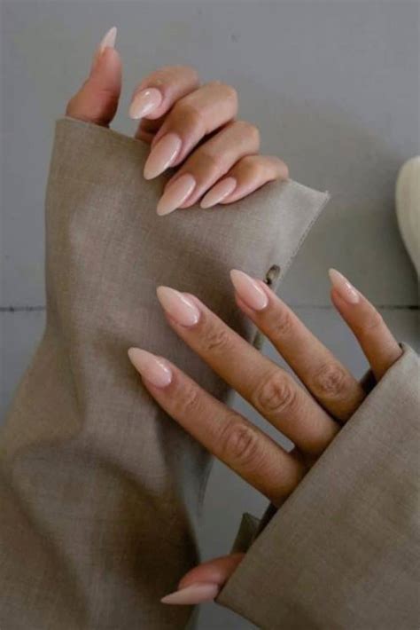 Top Beautiful Ideas For Elegant Nude Nails To Wear