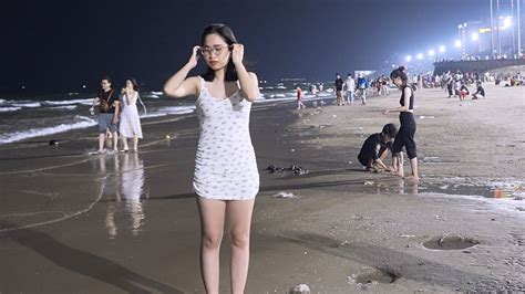 Walking In Vietnam Night Walk Around Vung Tau Beach Vung Tau Nightlife Scene 2023 Youtube