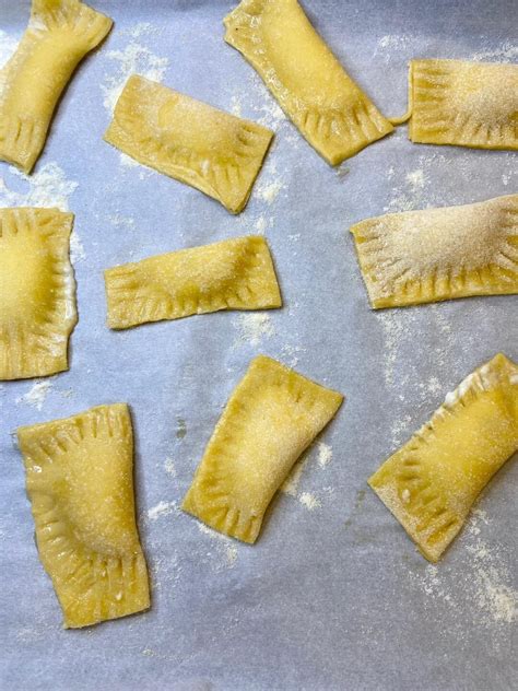 Cacio E Pepe Ravioli The Truffled Life